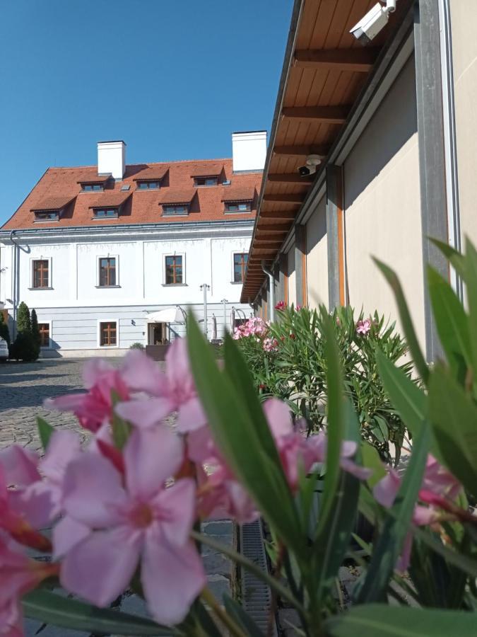 Gizella And Restaurant Veszprém